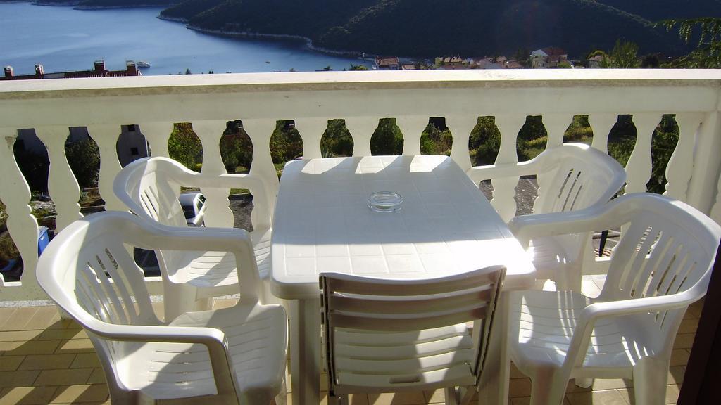 Egidio Gigi Bellich Holiday Apartments Family Houses ラバック エクステリア 写真