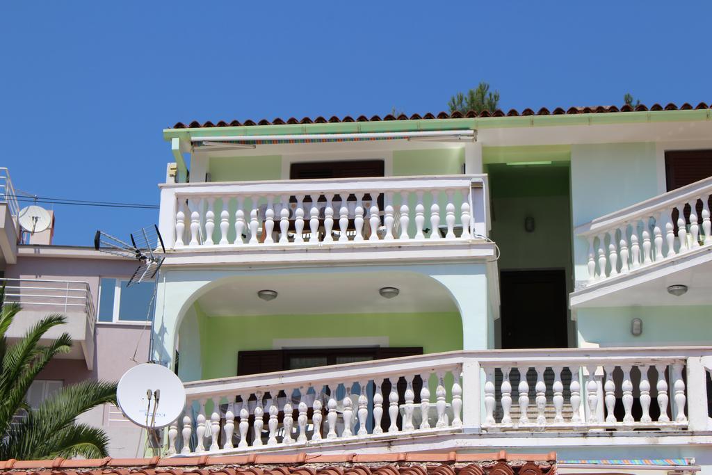 Egidio Gigi Bellich Holiday Apartments Family Houses ラバック エクステリア 写真