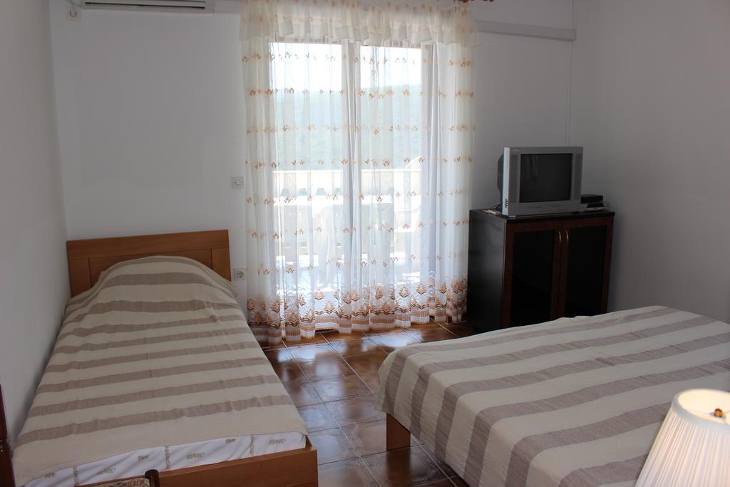 Egidio Gigi Bellich Holiday Apartments Family Houses ラバック エクステリア 写真