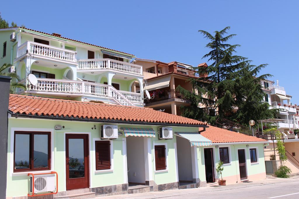 Egidio Gigi Bellich Holiday Apartments Family Houses ラバック エクステリア 写真