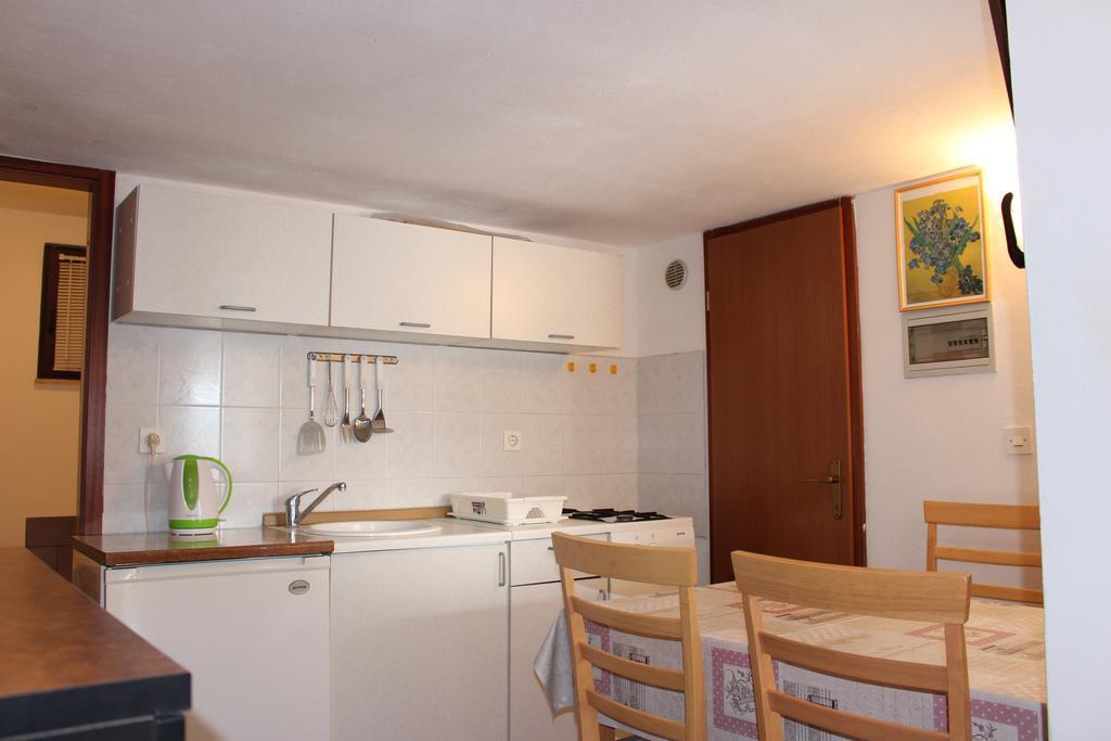 Egidio Gigi Bellich Holiday Apartments Family Houses ラバック エクステリア 写真