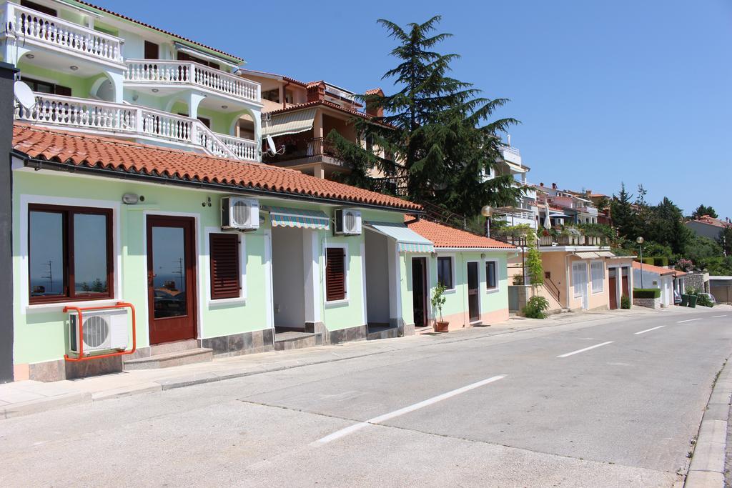 Egidio Gigi Bellich Holiday Apartments Family Houses ラバック エクステリア 写真
